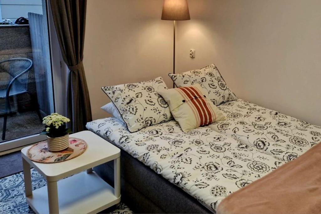 Apartament Zachodni Z Balkonem 4 Osoby Varsóvia Exterior foto